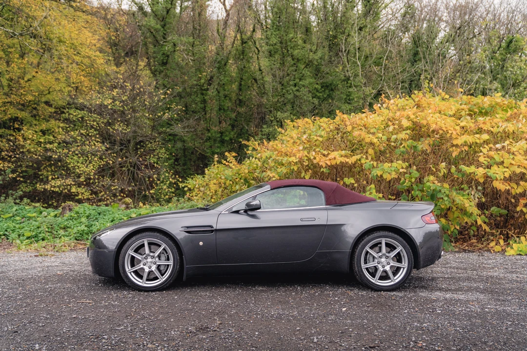 2009 Aston Martin V8 Vantage (2006-2017) - Image 5 of 31