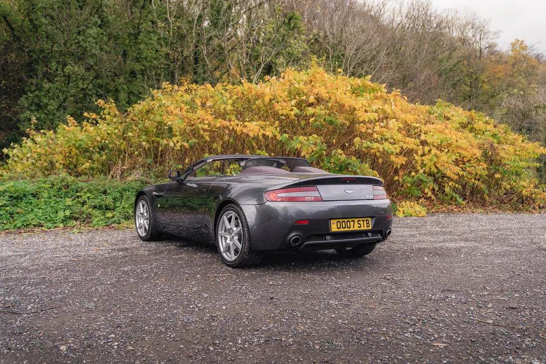 2009 Aston Martin V8 Vantage (2006-2017) - Image 6 of 31