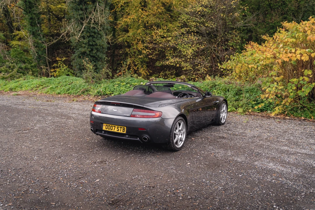 2009 Aston Martin V8 Vantage (2006-2017) - Image 15 of 31