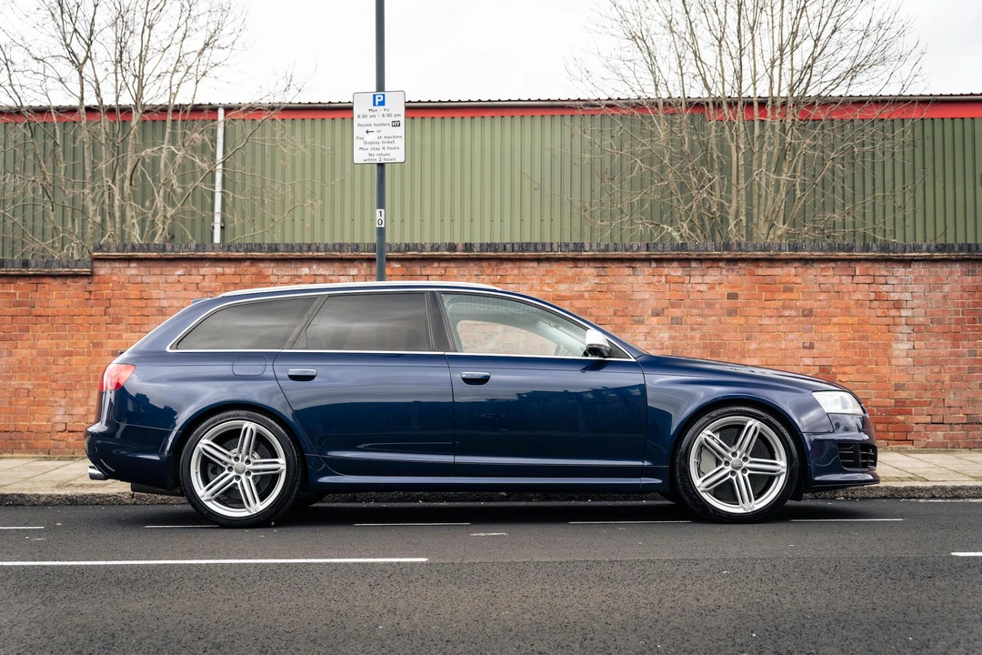 2009 Audi C6 RS6 - Image 5 of 31