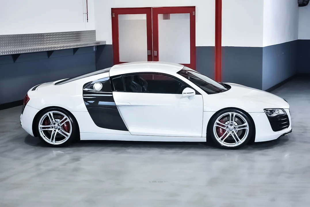 2009 Audi 42 R8 - Image 17 of 31