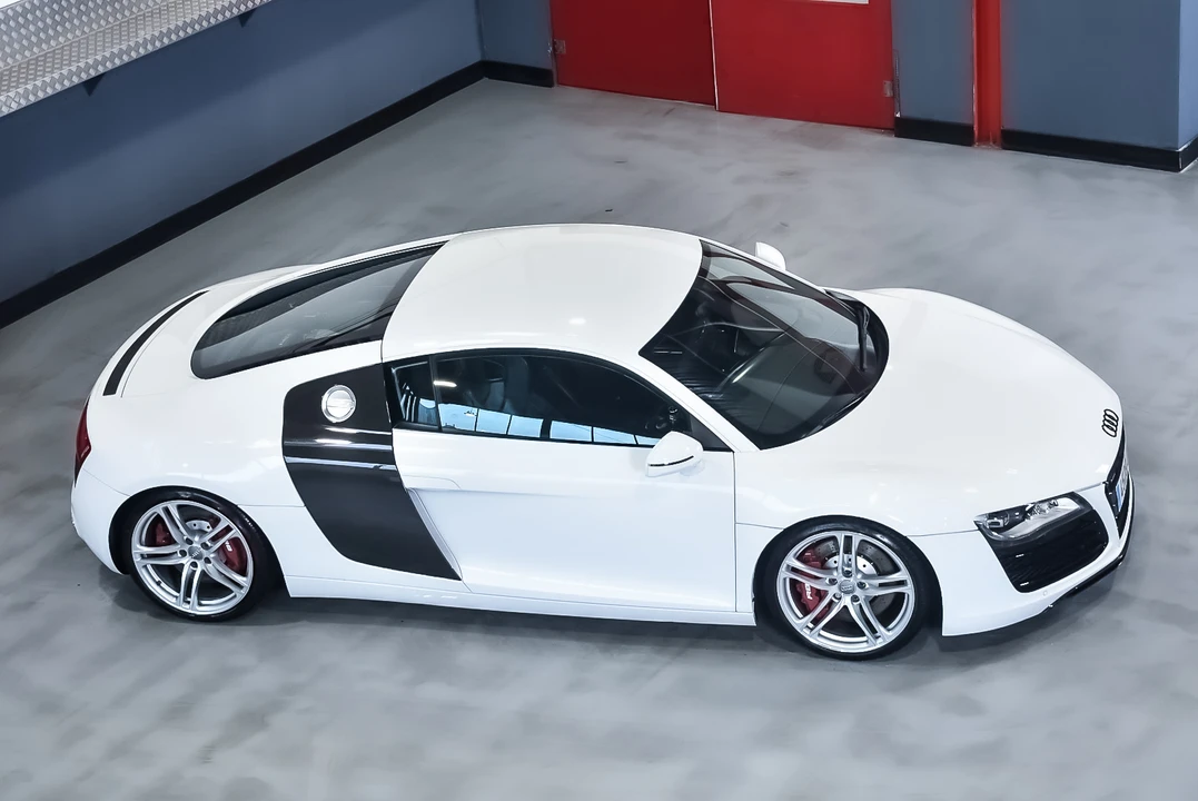 2009 Audi 42 R8 - Image 20 of 31