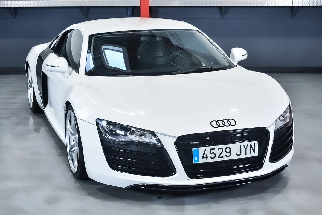 2009 Audi 42 R8 - Image 26 of 31