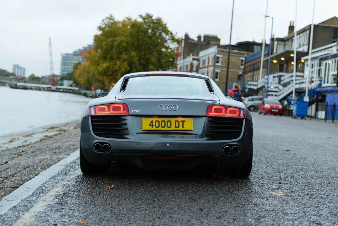 2009 Audi 42 R8 - Image 18 of 31