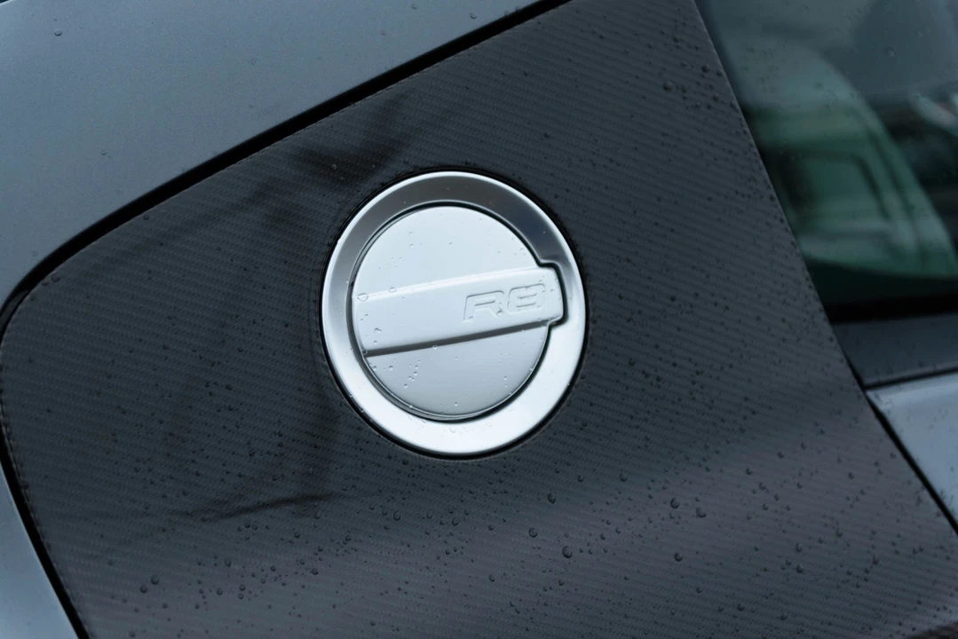2009 Audi 42 R8 - Image 16 of 31