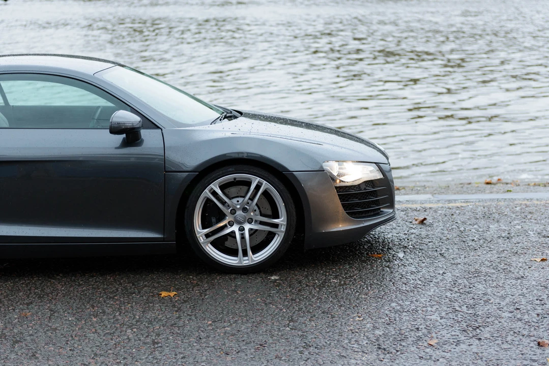 2009 Audi 42 R8 - Image 14 of 31