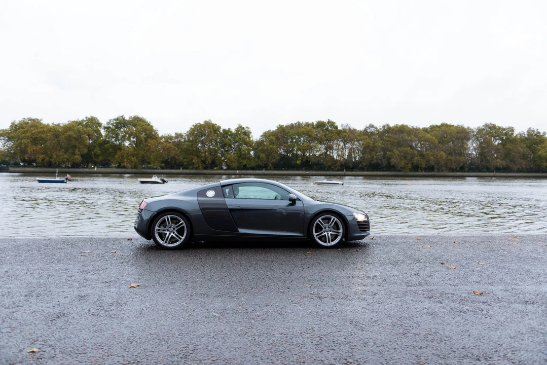 2009 Audi 42 R8 - Image 12 of 31