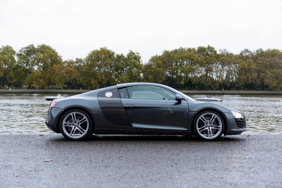2009 Audi 42 R8 - Image 10 of 31