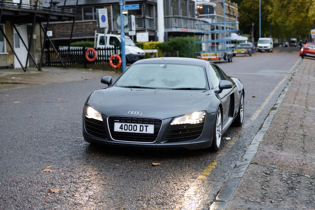 2009 Audi 42 R8 - Image 6 of 31