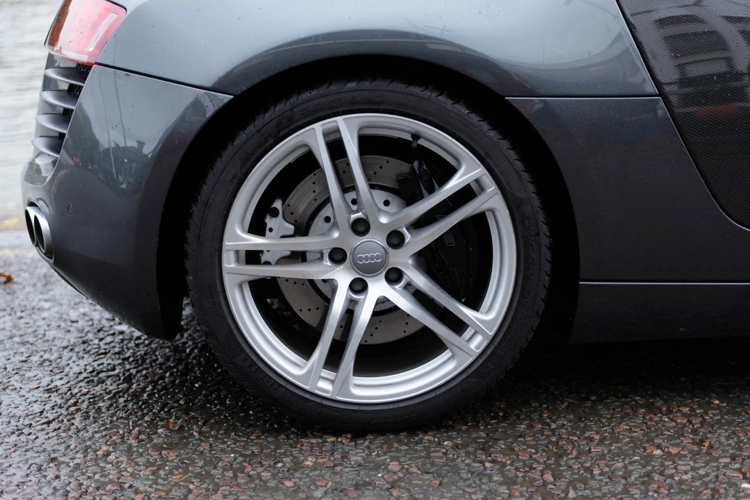 2009 Audi 42 R8 - Image 26 of 31