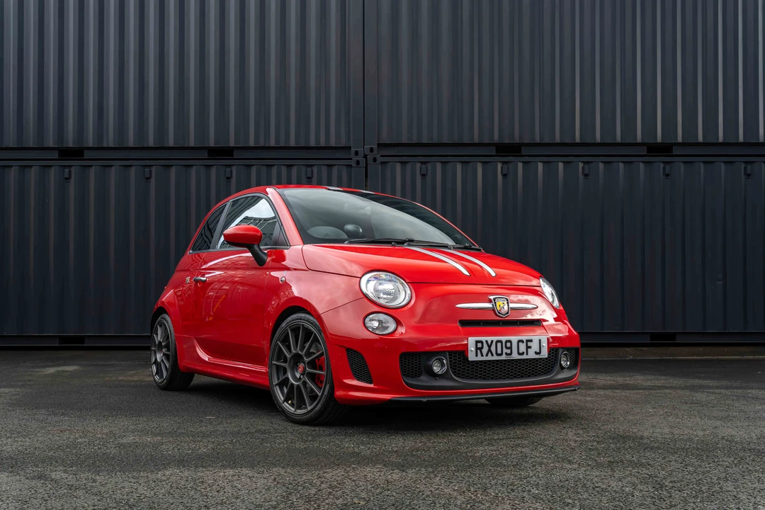 2009 Fiat Abarth 500 - Image 11 of 31