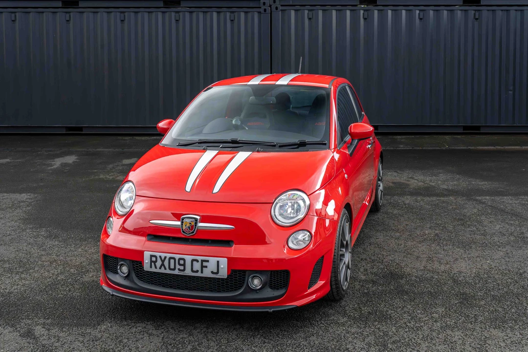 2009 Fiat Abarth 500 - Image 9 of 31