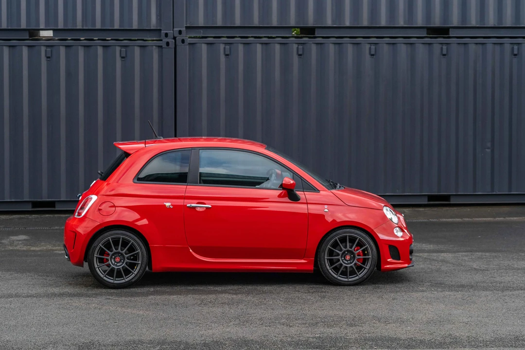 2009 Fiat Abarth 500 - Image 12 of 31