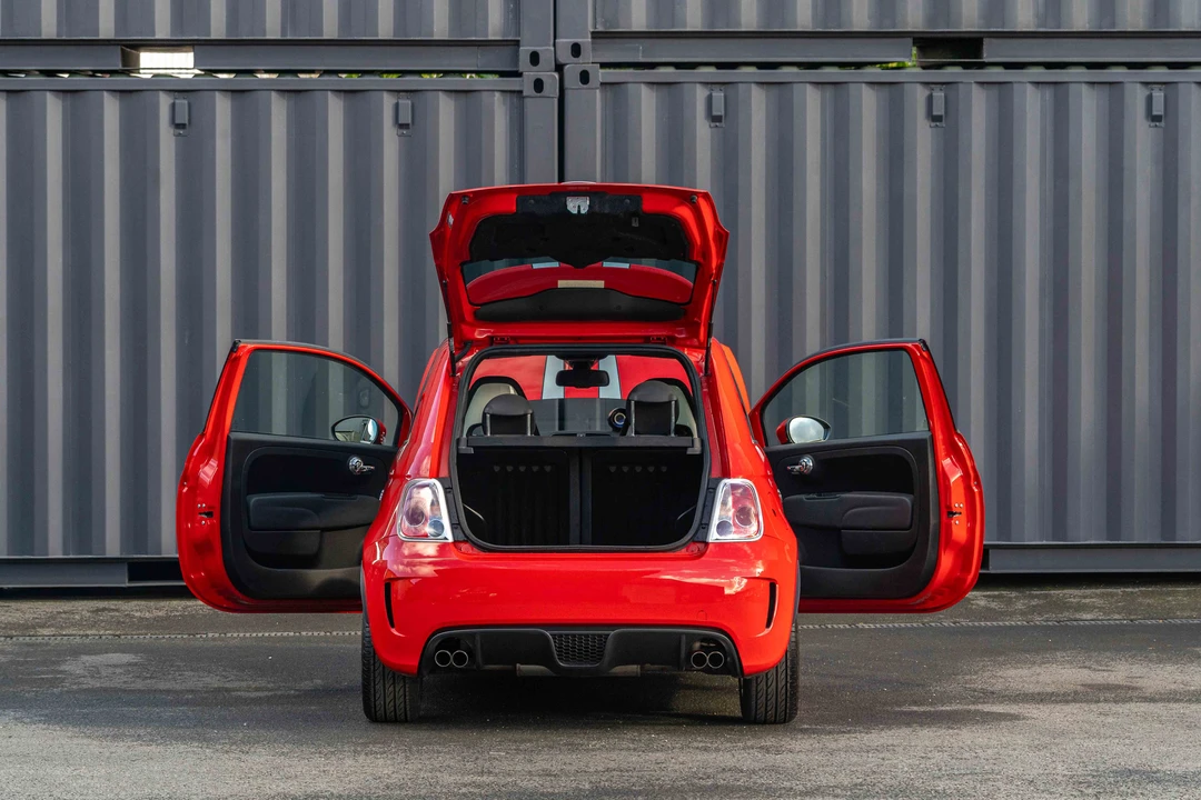 2009 Fiat Abarth 500 - Image 18 of 31