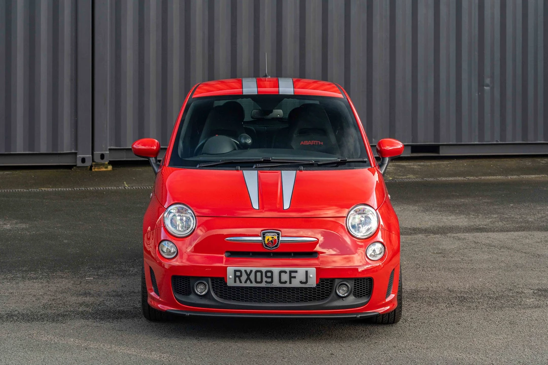 2009 Fiat Abarth 500 - Image 2 of 31