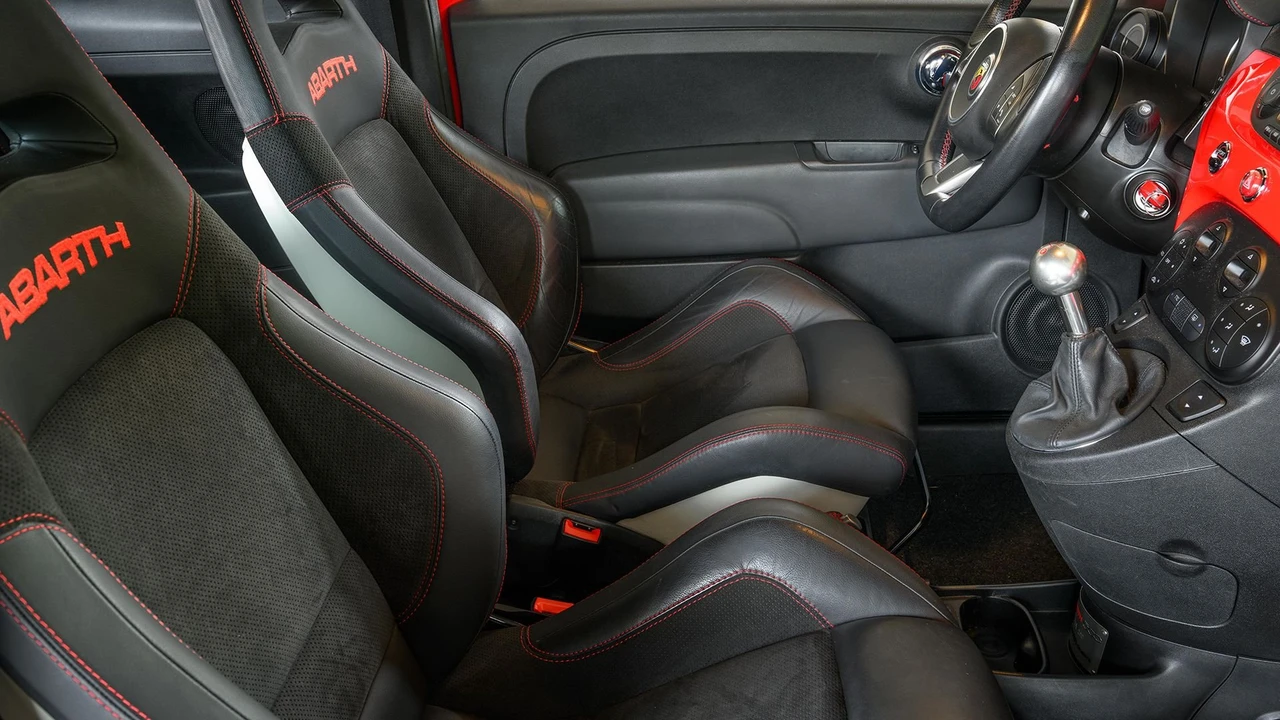 2009 Abarth - Image 18 of 31