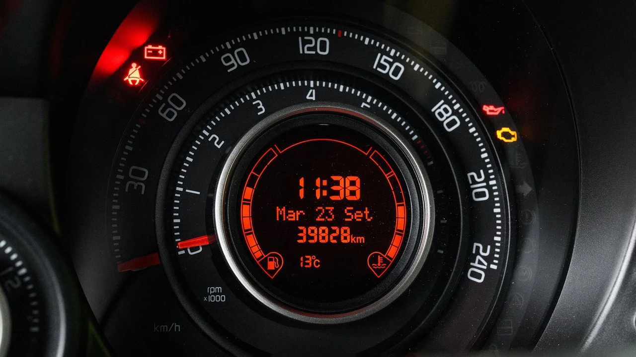 2009 Abarth - Image 24 of 31