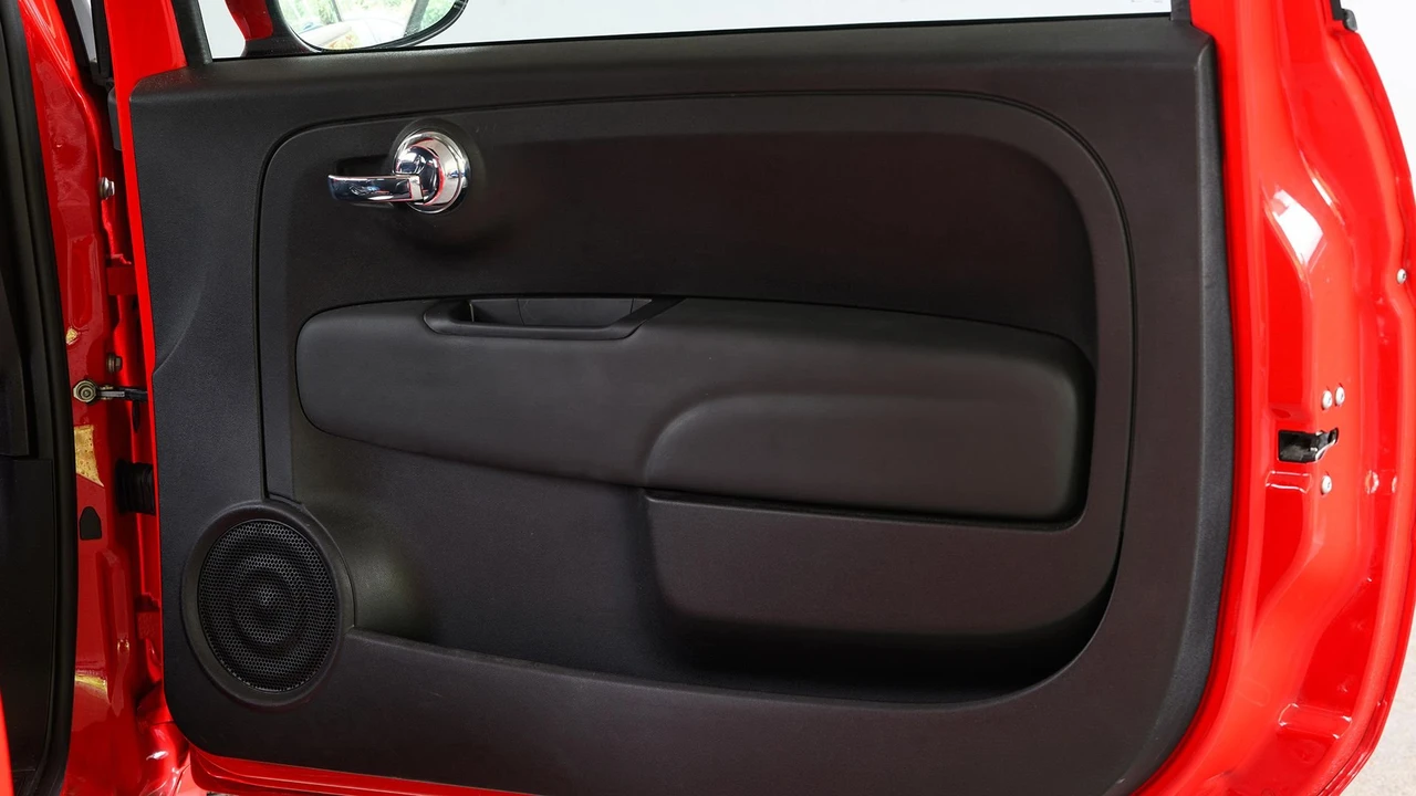2009 Abarth - Image 16 of 31