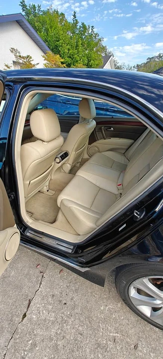 2009 Acura RL 2nd Gen - Image 5 of 7