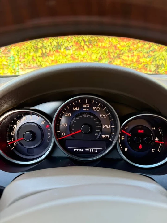 2009 Acura RL 2nd Gen - Image 6 of 8