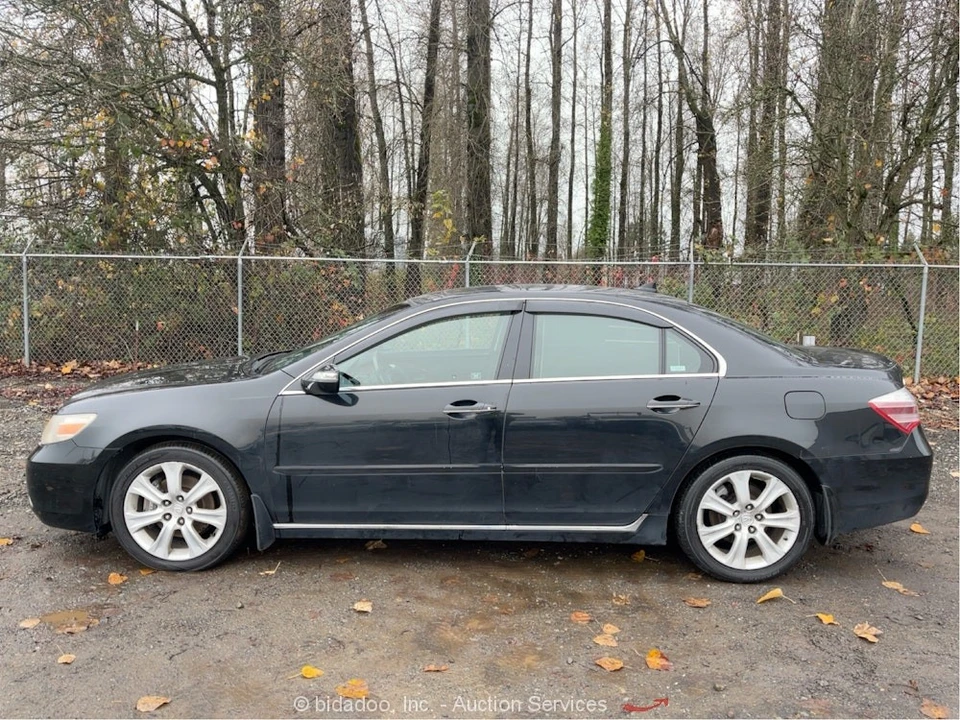2009 Acura RL 2nd Gen - Image 5 of 12