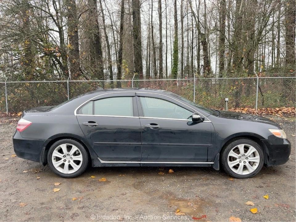 2009 Acura RL 2nd Gen - Image 6 of 12