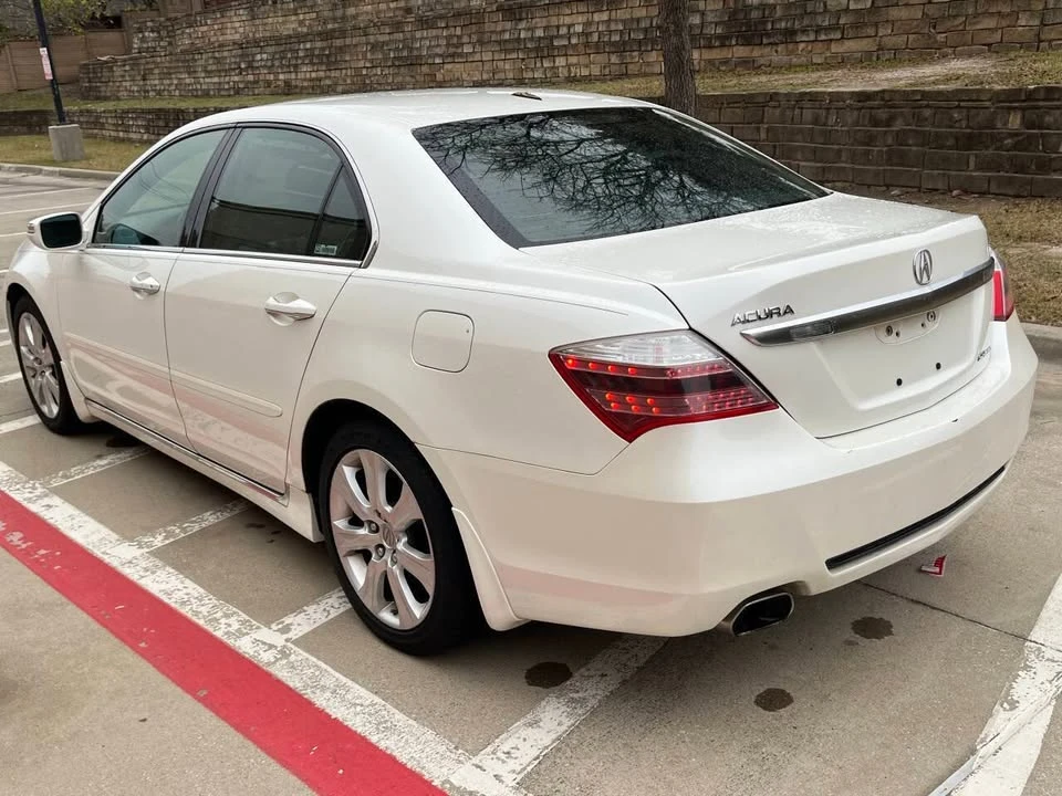 2009 Acura RL 2nd Gen - Image 12 of 20