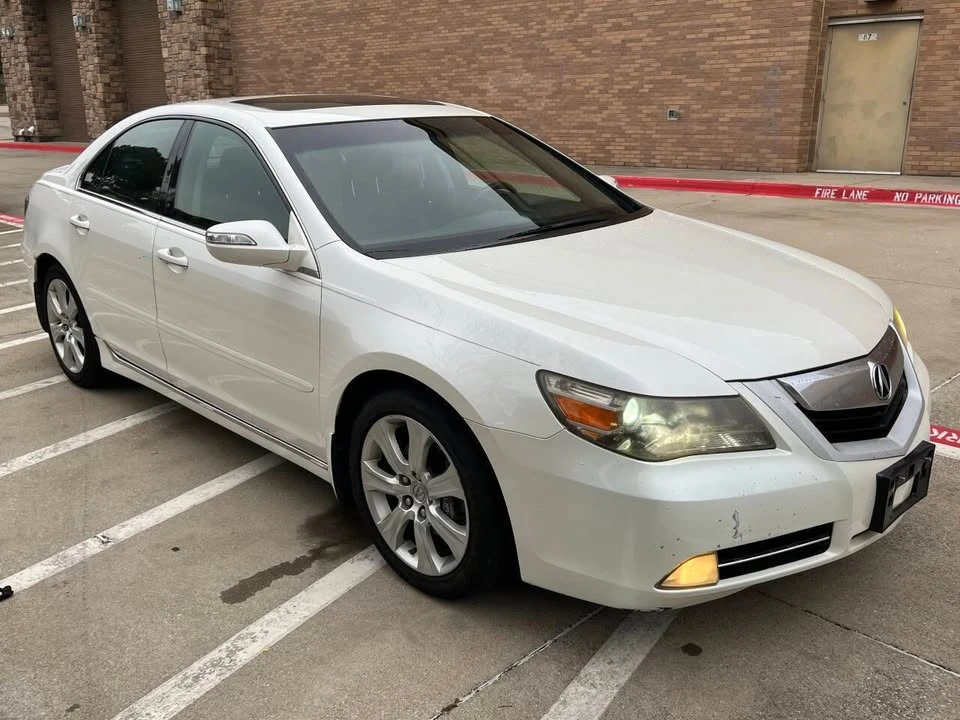 2009 Acura RL 2nd Gen - Image 10 of 20