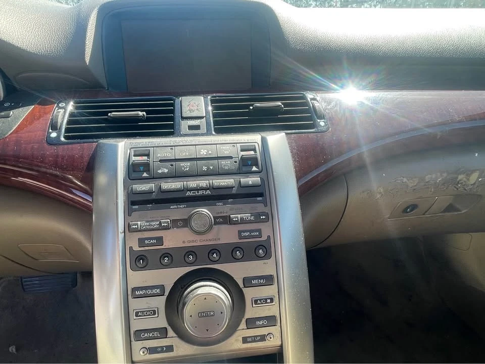 2009 Acura RL 2nd Gen - Image 13 of 15