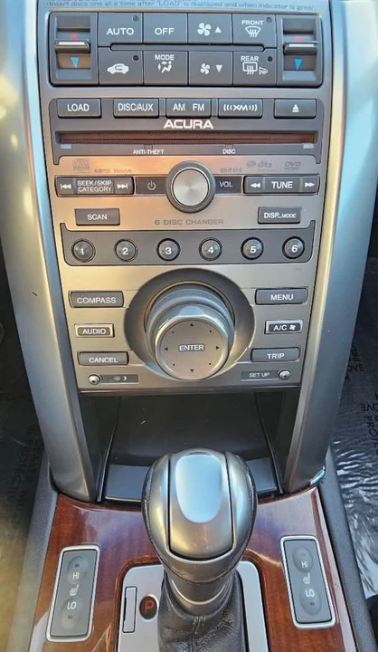 2009 Acura RL 2nd Gen - Image 14 of 19