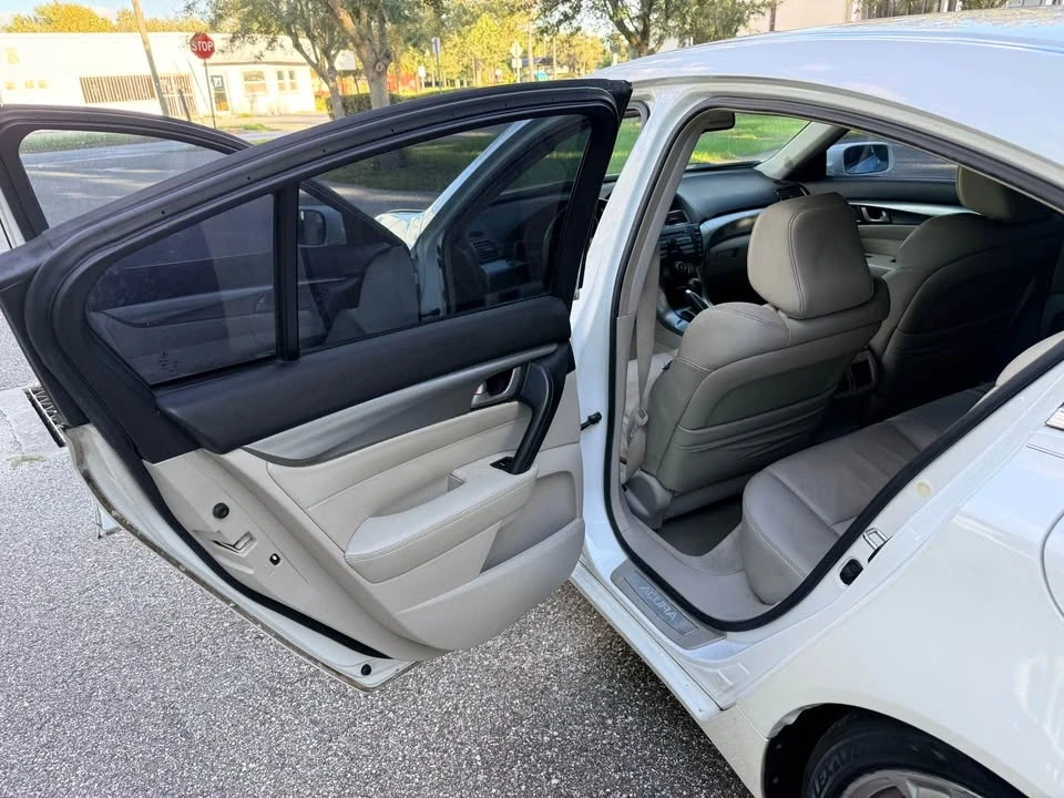 2009 Acura TL 4th Gen - Image 11 of 13