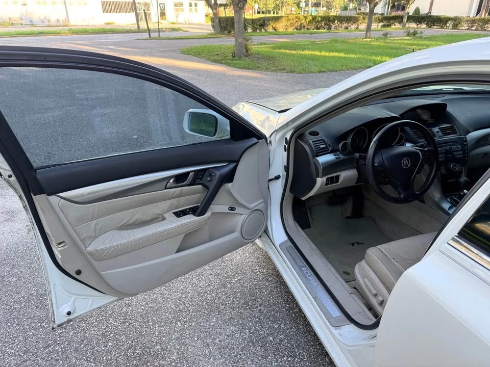 2009 Acura TL 4th Gen - Image 10 of 13