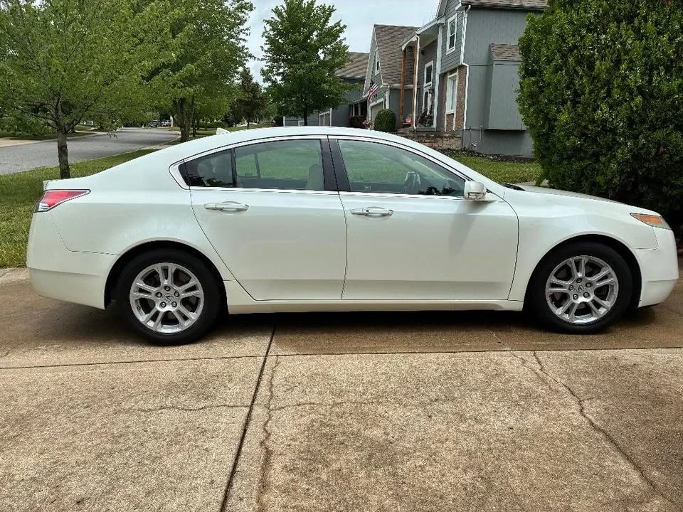 2009 Acura TL 4th Gen - Image 2 of 16