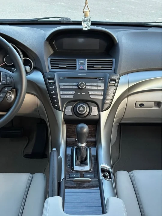 2009 Acura TL 4th Gen - Image 17 of 19