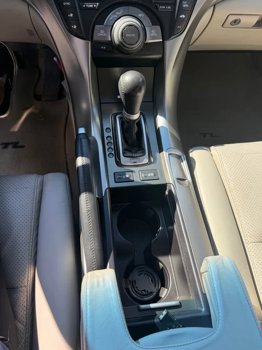 2009 Acura TL 4th Gen - Image 8 of 13