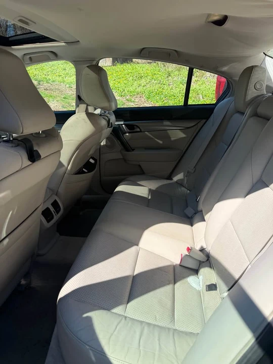 2009 Acura TL 4th Gen - Image 11 of 13