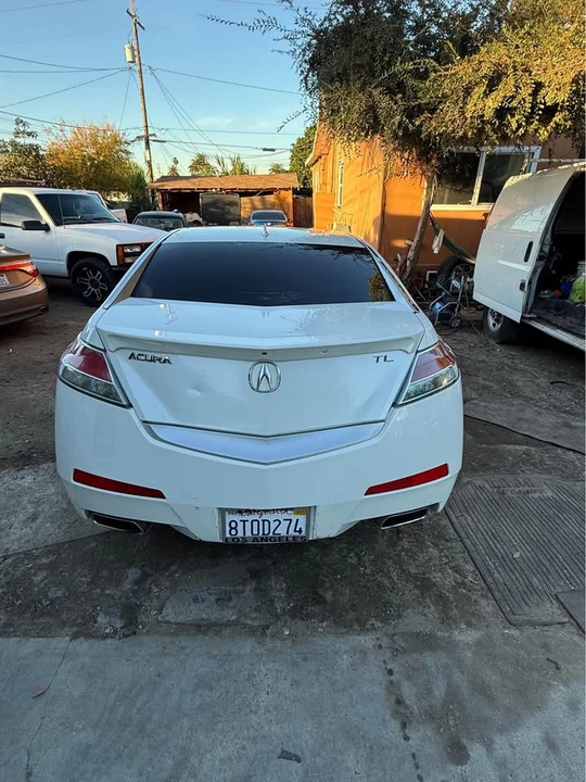 2009 Acura TL 4th Gen - Image 2 of 10