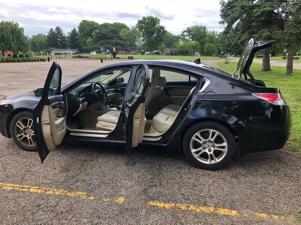 2009 Acura TL 4th Gen - Image 2 of 3