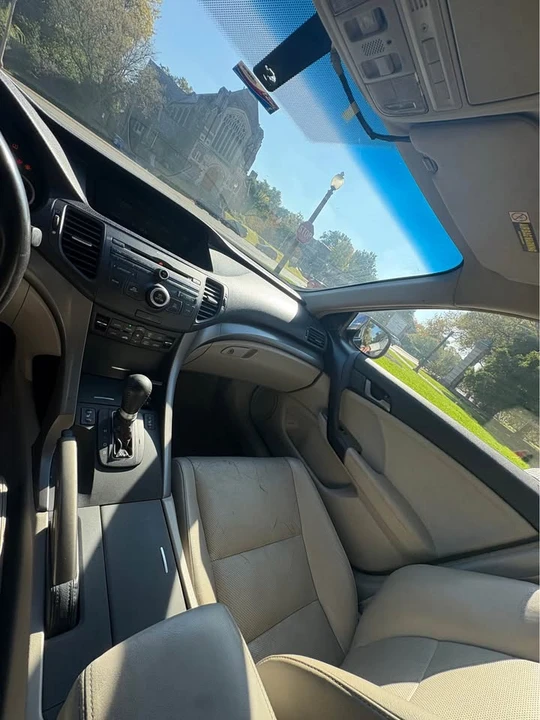 2009 Acura TLX - Image 11 of 14