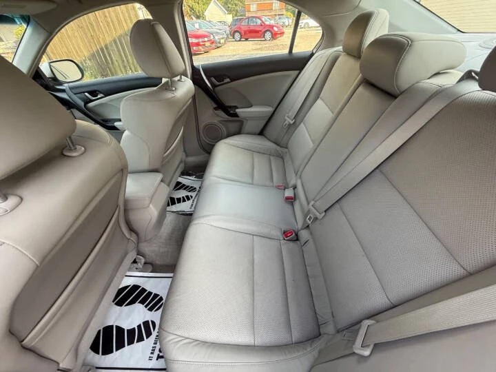 2009 Acura TSX 2nd Gen - Image 16 of 17