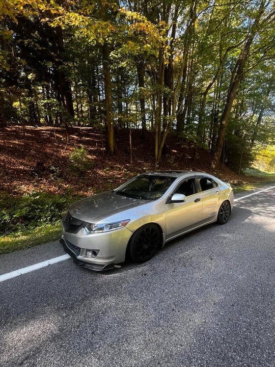 2009 Acura TSX 2nd Gen - Image 2 of 4