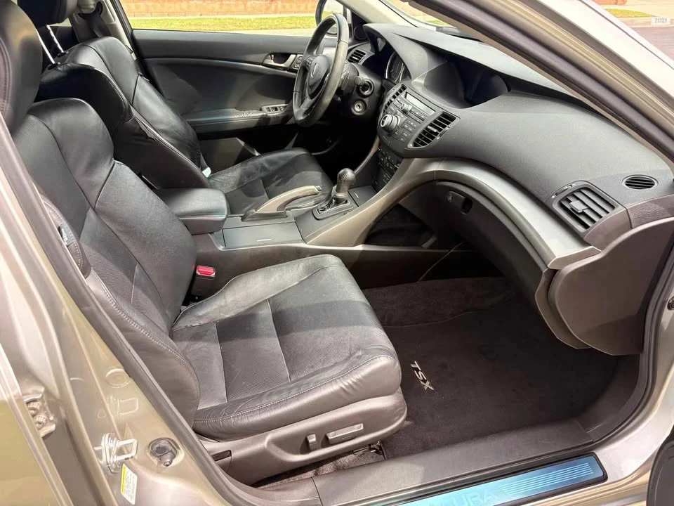 2009 Acura TSX 2nd Gen - Image 10 of 13