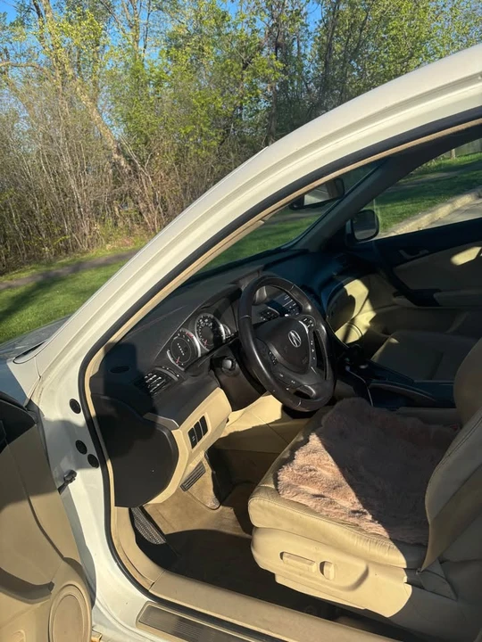 2009 Acura TSX 2nd Gen - Image 4 of 7