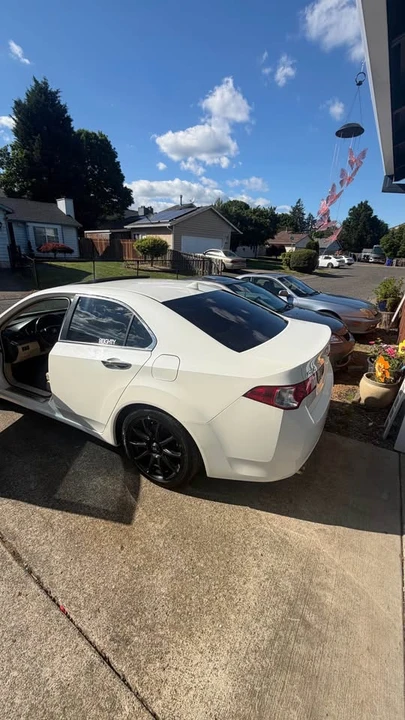 2009 Acura TSX 2nd Gen - Image 4 of 8