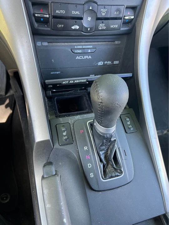 2009 Acura TSX 2nd Gen - Image 17 of 19