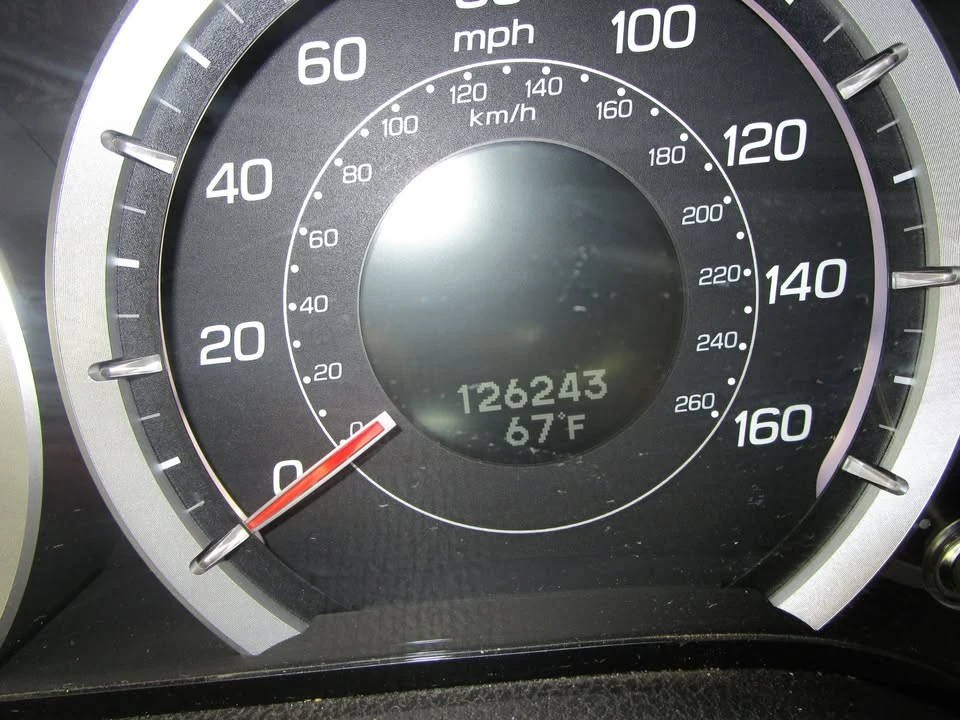 2009 Acura TSX 2nd Gen - Image 5 of 10
