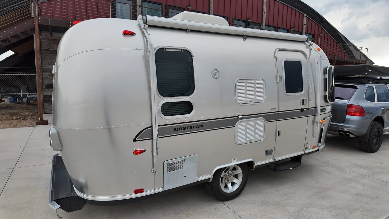 2009 Parts & Memorabilia Trailers - Image 21 of 31