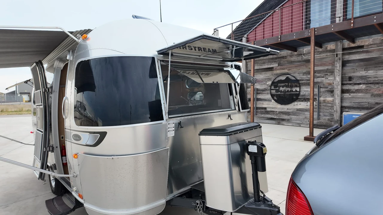 2009 Parts & Memorabilia Trailers - Image 28 of 31