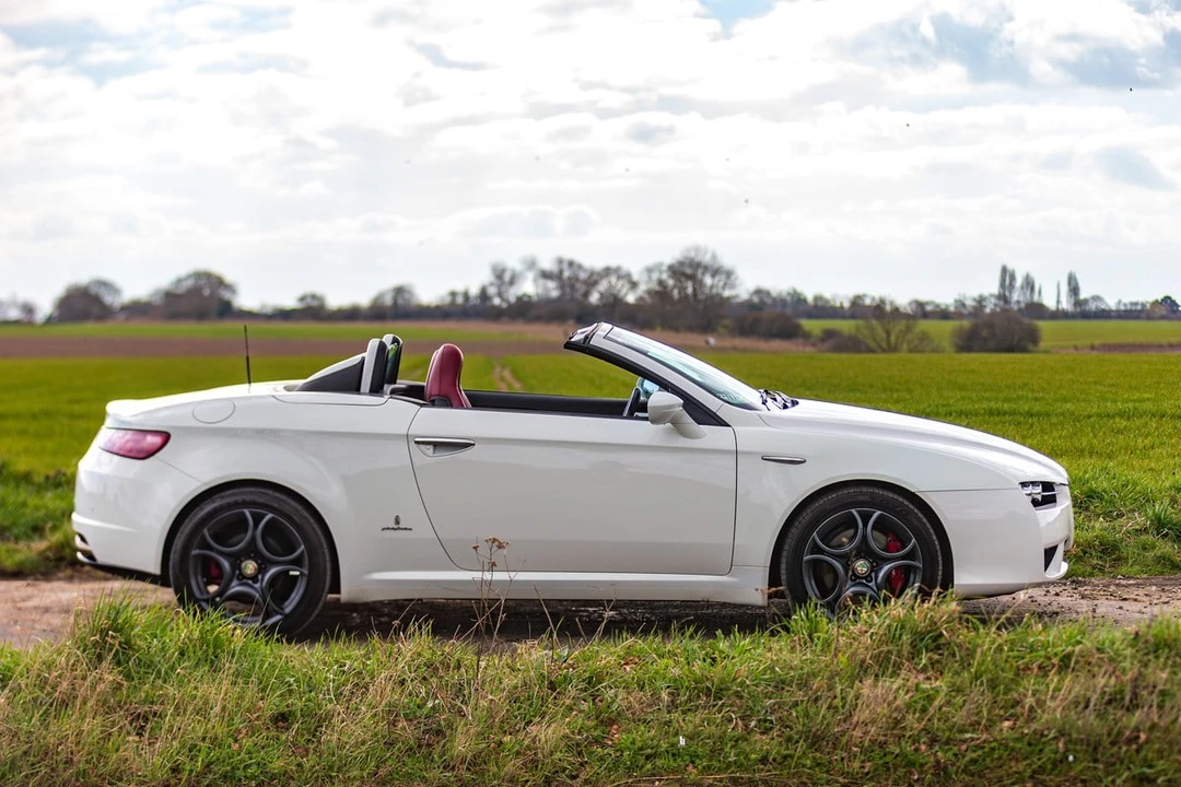 2009 Alfa Romeo 102-Series 2000 - Image 24 of 30