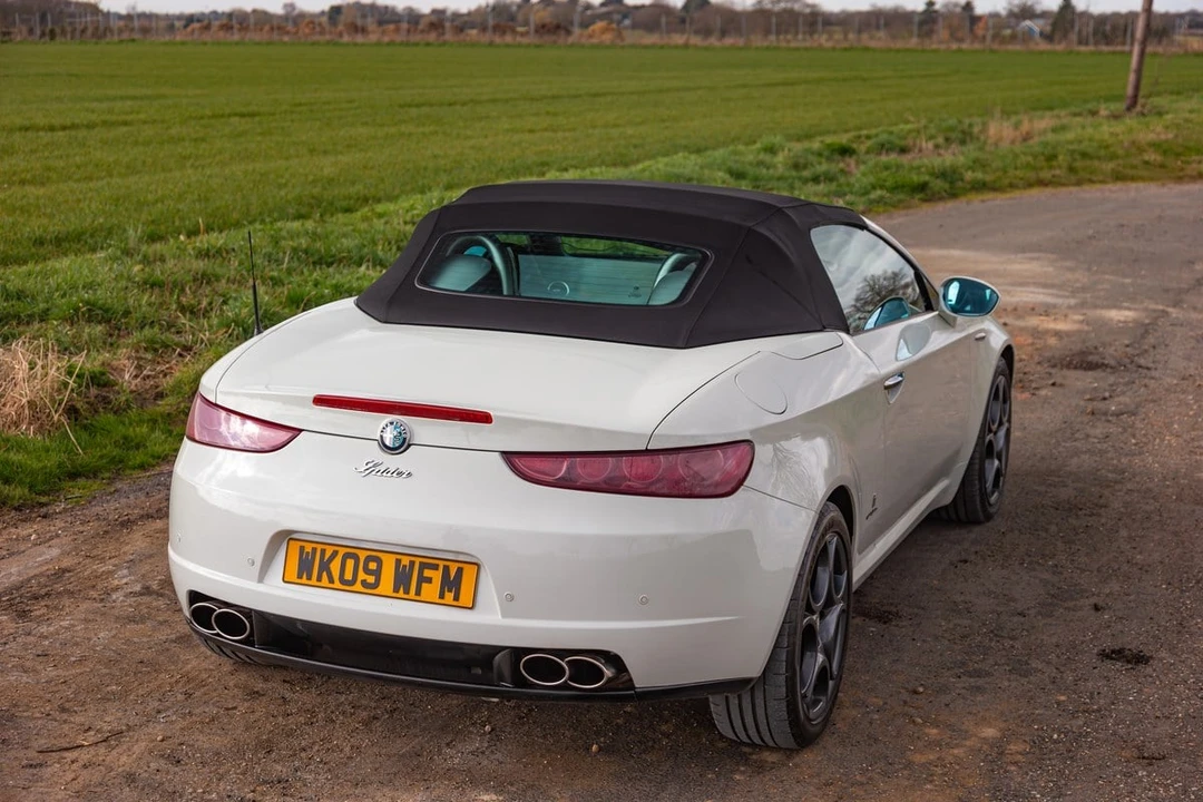2009 Alfa Romeo 102-Series 2000 - Image 16 of 30